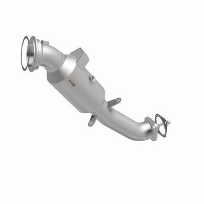 MagnaFlow 19-20 Chevrolet Silverado 1500 2.7L OEM Grade EPA Compliant Direct-Fit Catalytic Converter