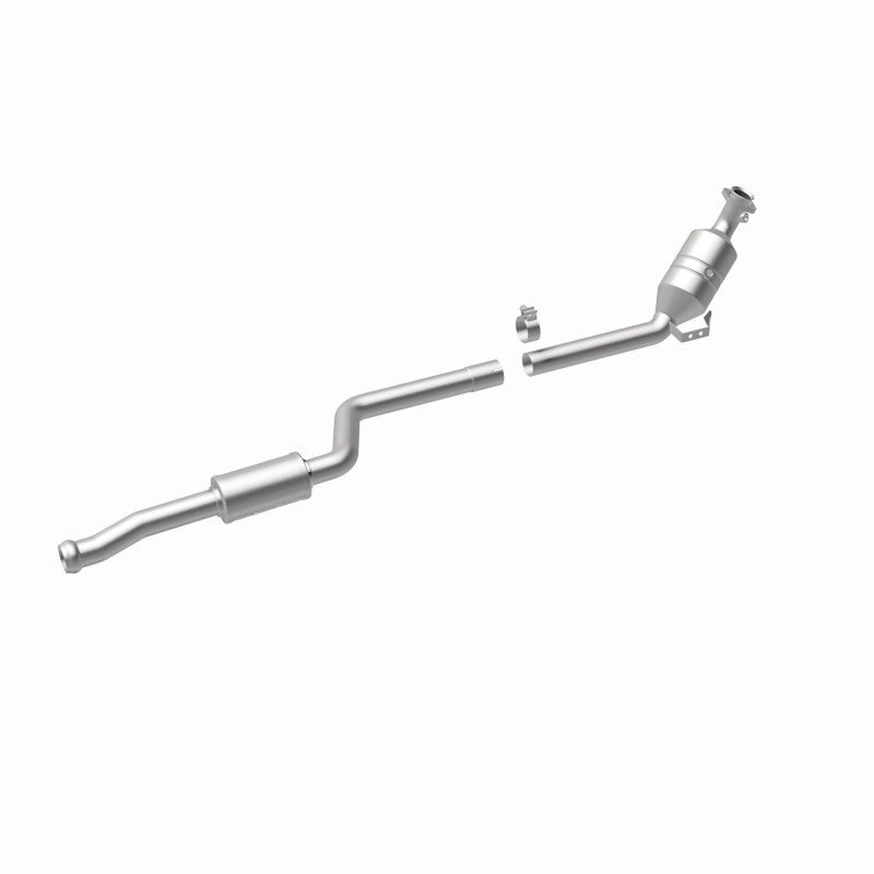 MagnaFlow 08-10 Mercedes-Benz C300 3.0L Direct Fit Converter