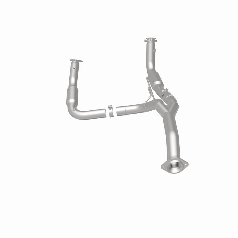 MagnaFlow 2011 Chevrolet Silverado 2500 HD 6.0L Direct Fit Converter