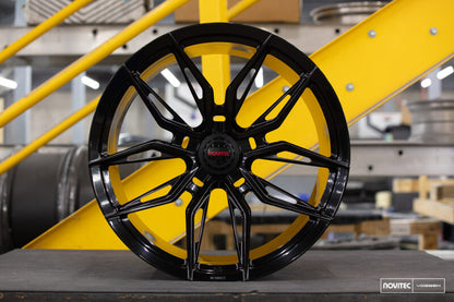 Vossen x Novitec NF11 22x12in - 5x114.3 BP - ET33 - Gloss Black Ferrari 488 / F8 Rear Wheel
