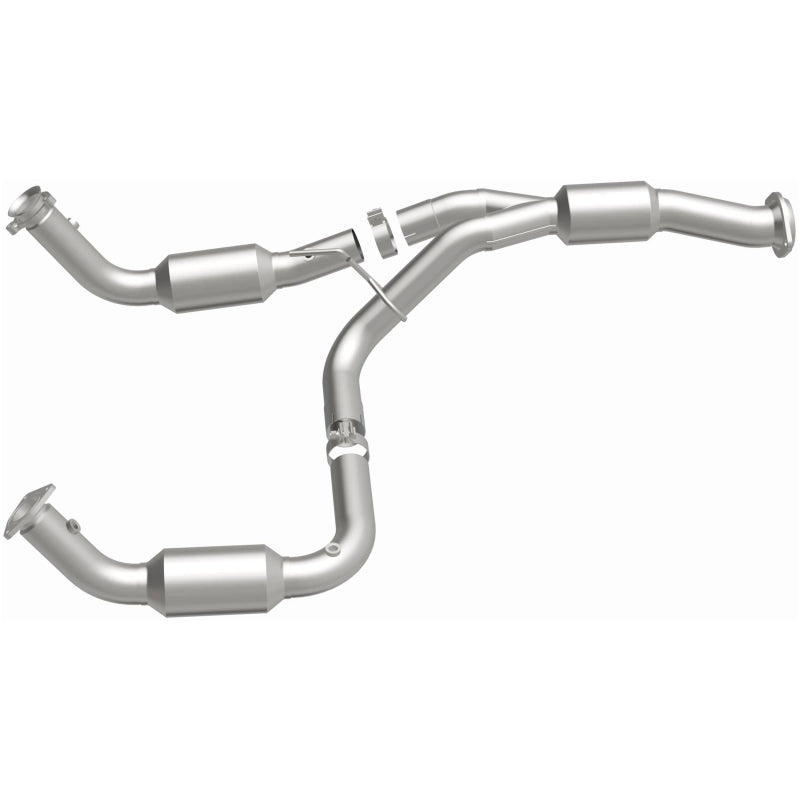 MagnaFlow 12-17 Chevrolet Express 3500 6.0L Direct Fit Converter