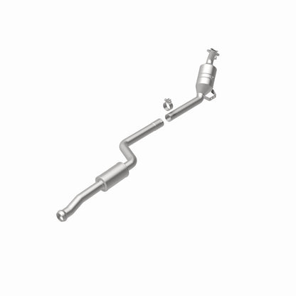 MagnaFlow 08-10 Mercedes-Benz C300 3.0L Direct Fit Converter