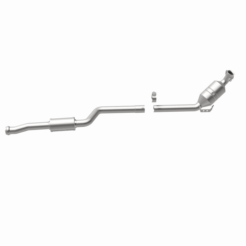 MagnaFlow 08-10 Mercedes-Benz C300 3.0L Direct Fit Converter