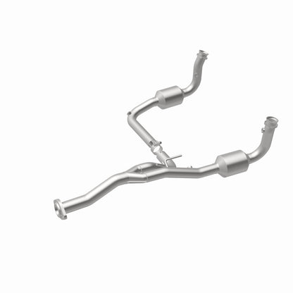 MagnaFlow 05-07 Jeep Liberty 3.7L Direct Fit Converter