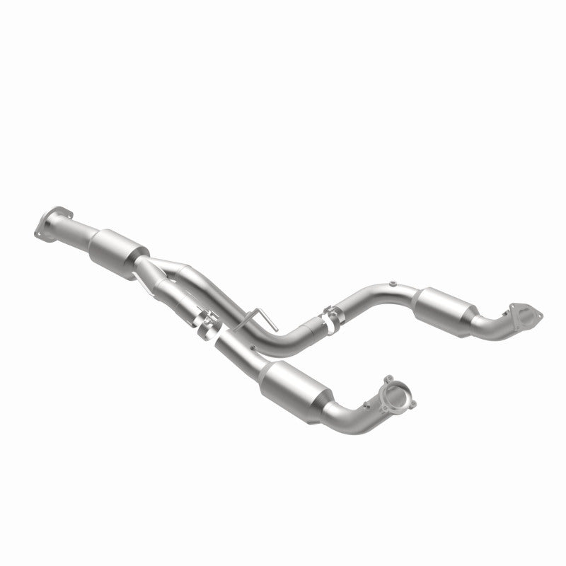 MagnaFlow 12-17 Chevrolet Express 3500 6.0L Direct Fit Converter