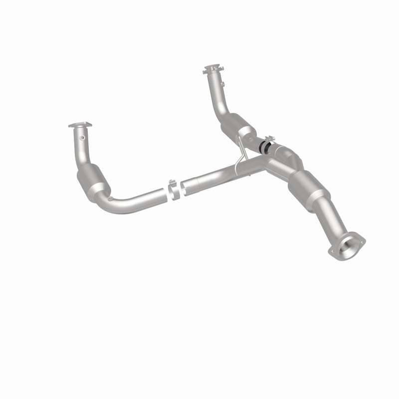 MagnaFlow 12-14 Chevrolet Silverado 2500 HD 6.0L Direct Fit Converter