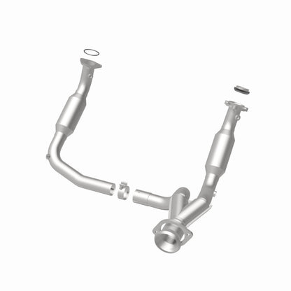 MagnaFlow 09-10 Cadillac Escalade 6.2L Direct Fit Converter