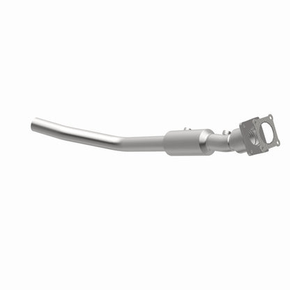 MagnaFlow 11-14 Chrysler 200 2.4L OEM Underbody Direct Fit Converter