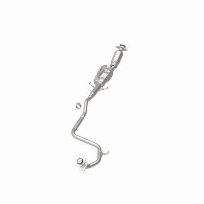 MagnaFlow Direct Fit Catalytic Converter 12-13 Toyota Prius C Base Underbody 1.5L