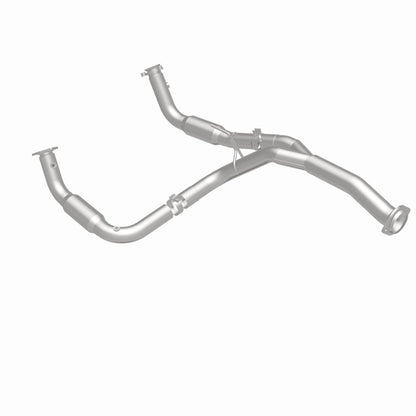 MagnaFlow 2011 Chevrolet Silverado 2500 HD 6.0L Direct Fit Converter