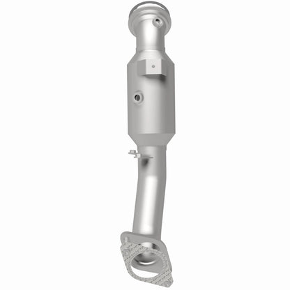 MagnaFlow 19-20 Chevrolet Silverado 1500 2.7L OEM Grade EPA Compliant Direct-Fit Catalytic Converter