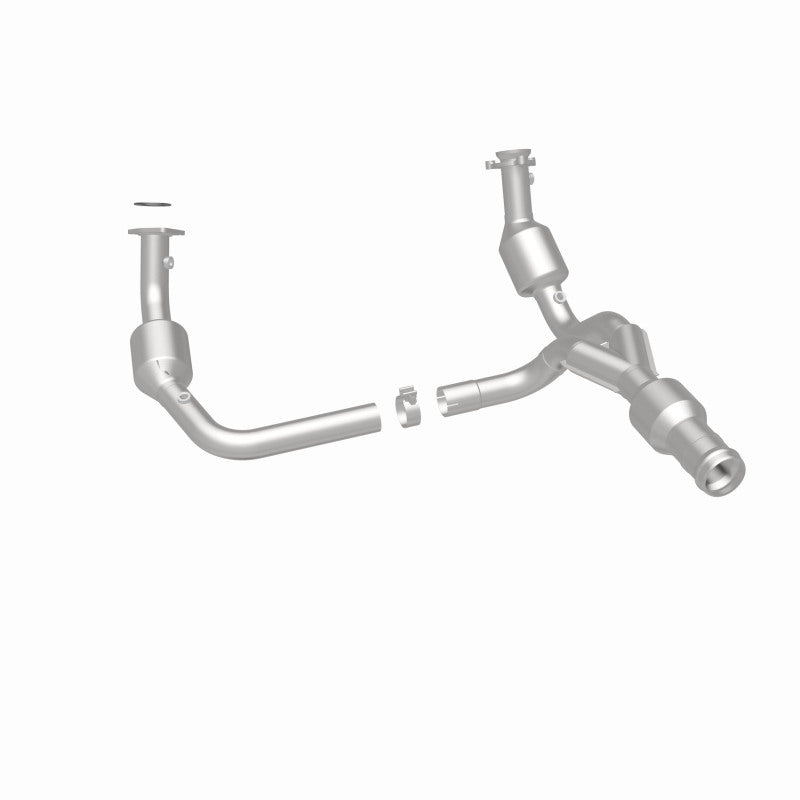 MagnaFlow 11-14 Escalade 6.2 Underbody Direct Fit Converter