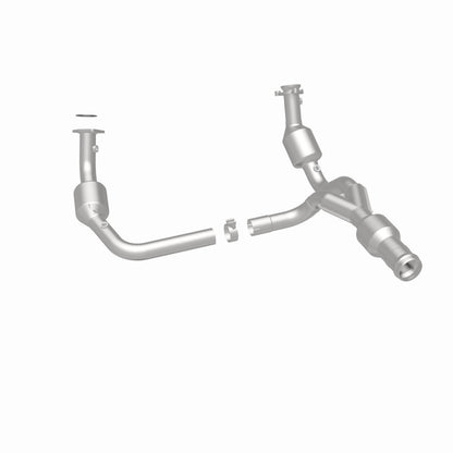 MagnaFlow 11-14 Escalade 6.2 Underbody Direct Fit Converter