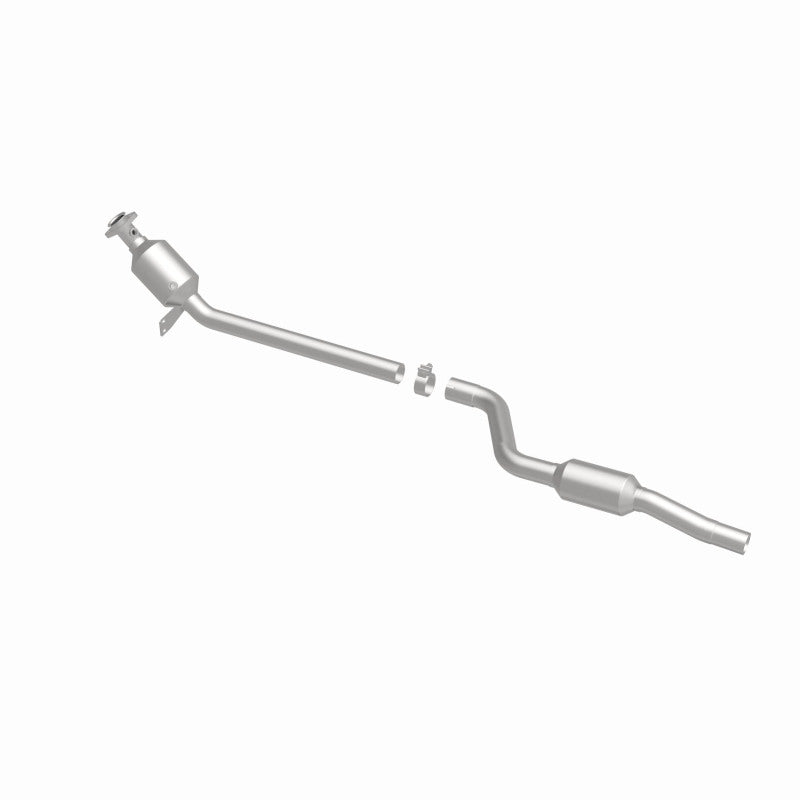 MagnaFlow 12-14 C350 V6 3.5 OEM Underbody Direct Fit Converter