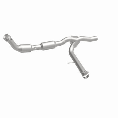 MagnaFlow 2004 Ford F-150 5.4L Direct Fit Converter