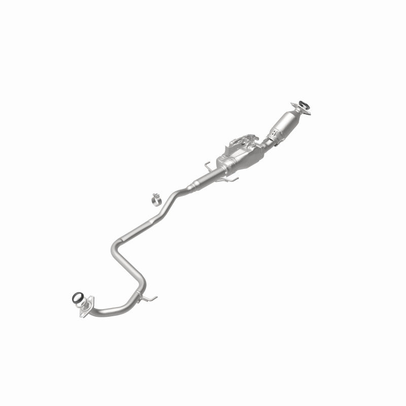 MagnaFlow Direct Fit Catalytic Converter 12-13 Toyota Prius C Base Underbody 1.5L