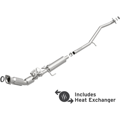 MagnaFlow Direct Fit Catalytic Converter 12-17 Toyota Prius V Base Underbody 1.8L