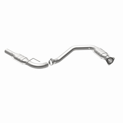 MagnaFlow 2006 Chevrolet Express 2500 4.8L Direct Fit Converter