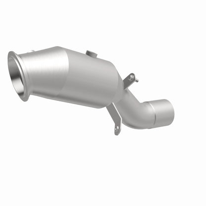 MagnaFlow Direct Fit Catalytic Converter 2014 BMW X5 3.0L Closed Couple