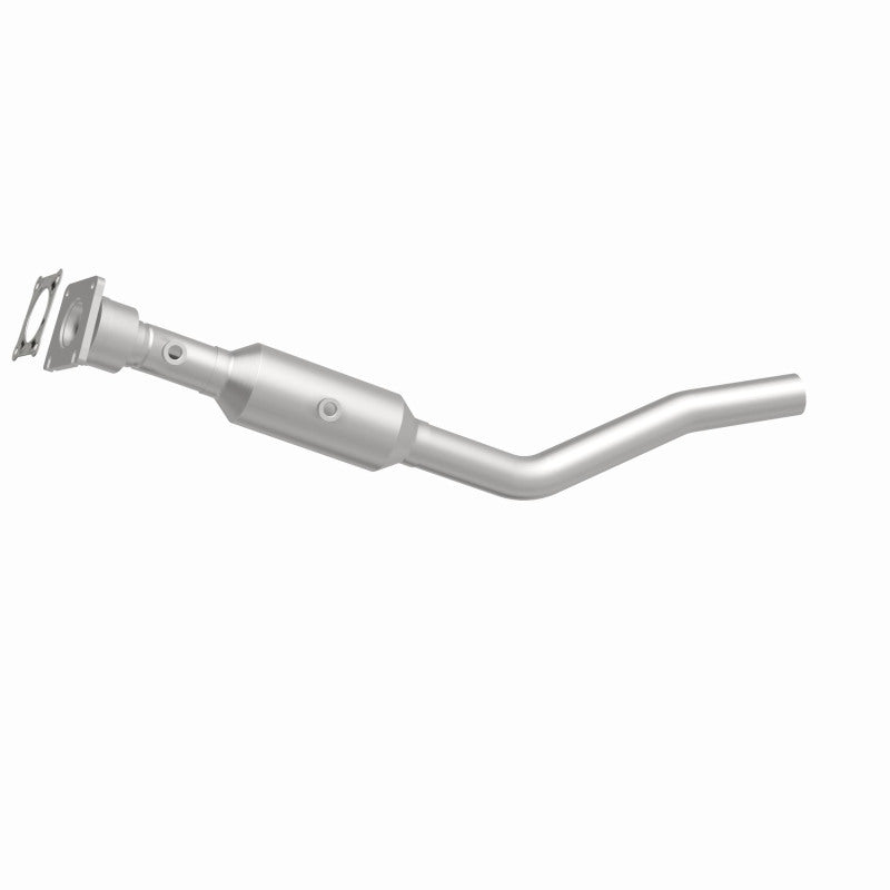 MagnaFlow 11-14 Jeep Patriot 2.4L Direct Fit Converter