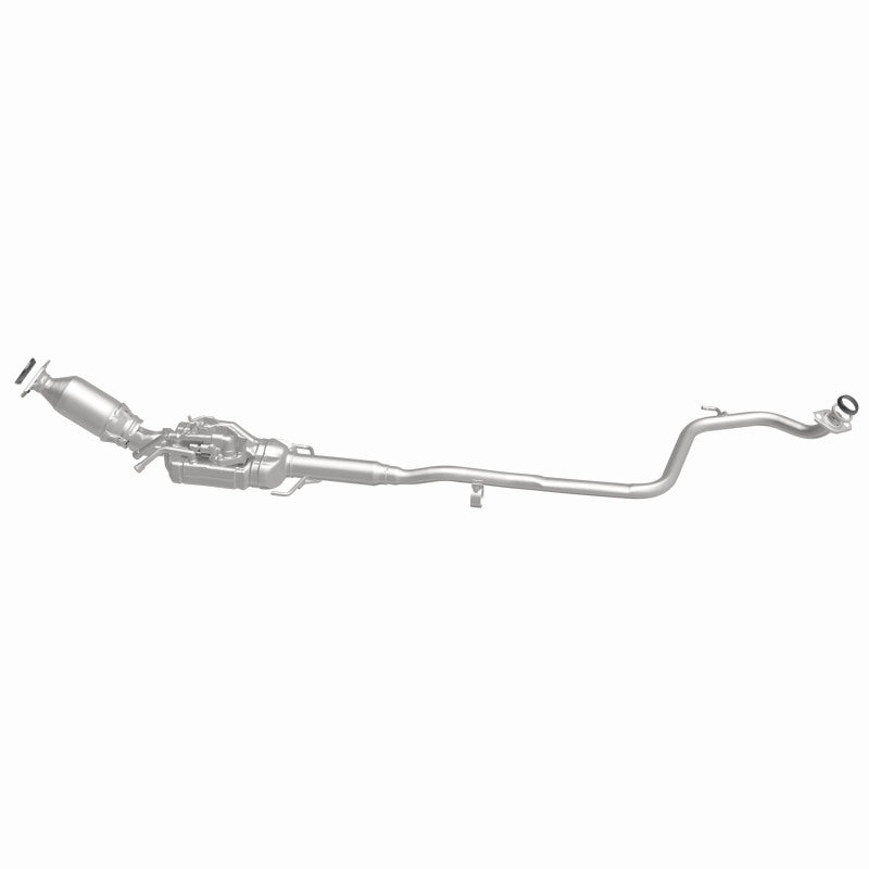 MagnaFlow Direct Fit Catalytic Converter 12-13 Toyota Prius C Base Underbody 1.5L