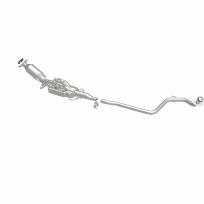 MagnaFlow Direct Fit Catalytic Converter 14-19 Toyota Prius C Base Underbody 1.5L