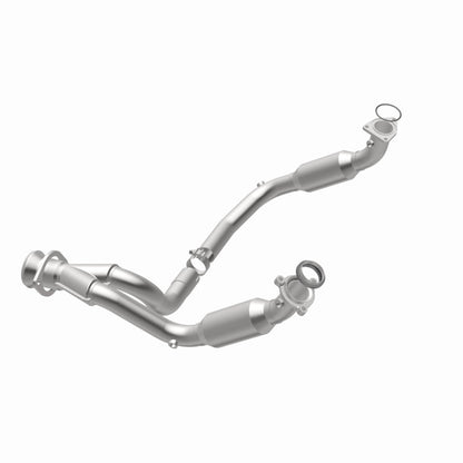 MagnaFlow 09-10 Cadillac Escalade 6.2L Direct Fit Converter
