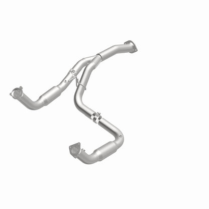 MagnaFlow 2011 Chevrolet Silverado 2500 HD 6.0L Direct Fit Converter