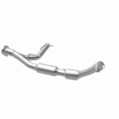 MagnaFlow 03-04 Ford Expedition 5.4L Direct Fit Converter