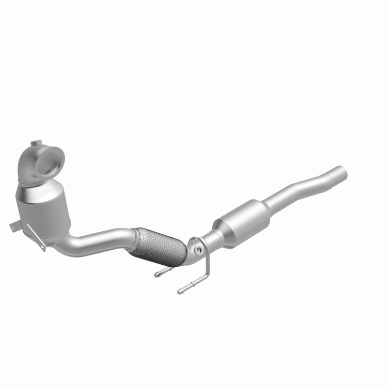 MagnaFlow 16-18 Volkswagen Jetta L4 OEM Underbody Single Direct Fit Converter
