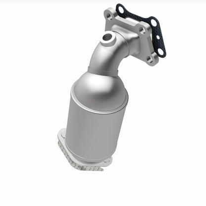 MagnaFlow 2017 Cadillac XT5 Front Underbody 3.6L Direct Fit Converter