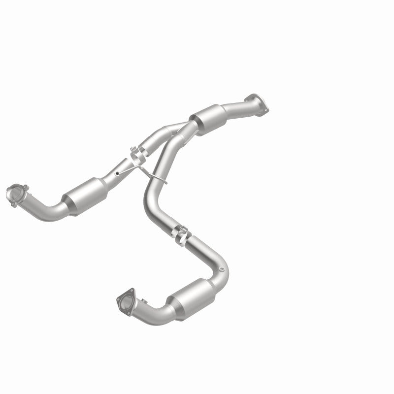 MagnaFlow 12-17 Chevrolet Express 3500 6.0L Direct Fit Converter