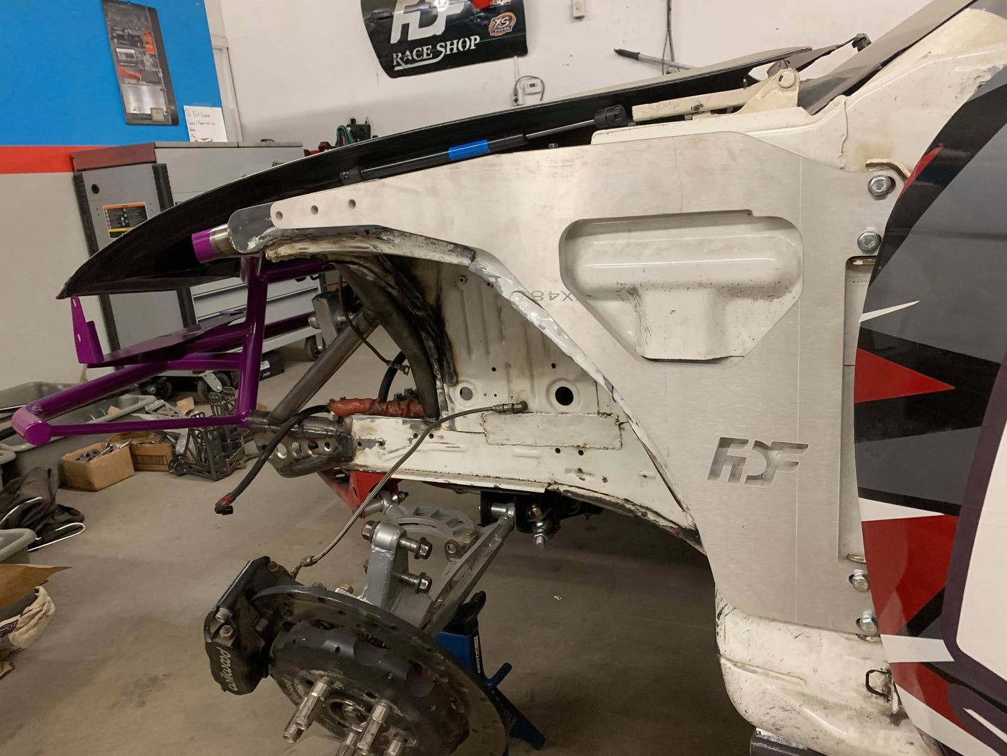FDF Raceshop - Nissan 240sx S14 Front Fender Brace