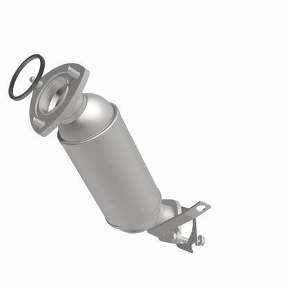 MagnaFlow 09-15 Chevrolet Traverse 3.6L Direct Fit Converter