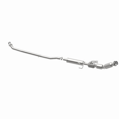 MagnaFlow Direct Fit Catalytic Converter 12-17 Toyota Prius V Base Underbody 1.8L