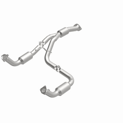MagnaFlow 12-14 Chevrolet Silverado 2500 HD 6.0L Direct Fit Converter