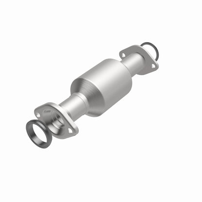 MagnaFlow 11-15 Toyota Sienna 3.5L Direct Fit Converter