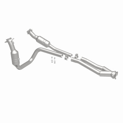 MagnaFlow 15-17 Ford Transit-150 3.7L Direct Fit Converter