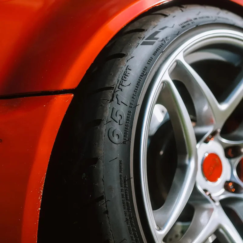Accelera 651 Sport