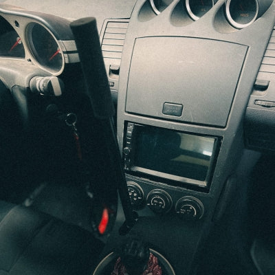 CNC71 - Hidden hydraulic handbrake Nissan 350Z / Infiniti G35