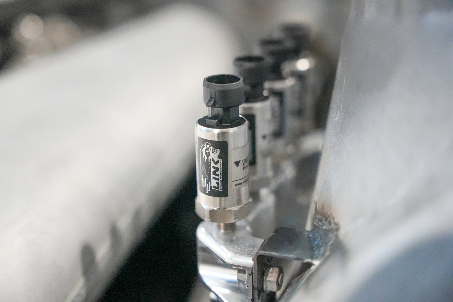 DRIFT HQ - REMOTE PRESSURE SENSOR MOUNTING KIT