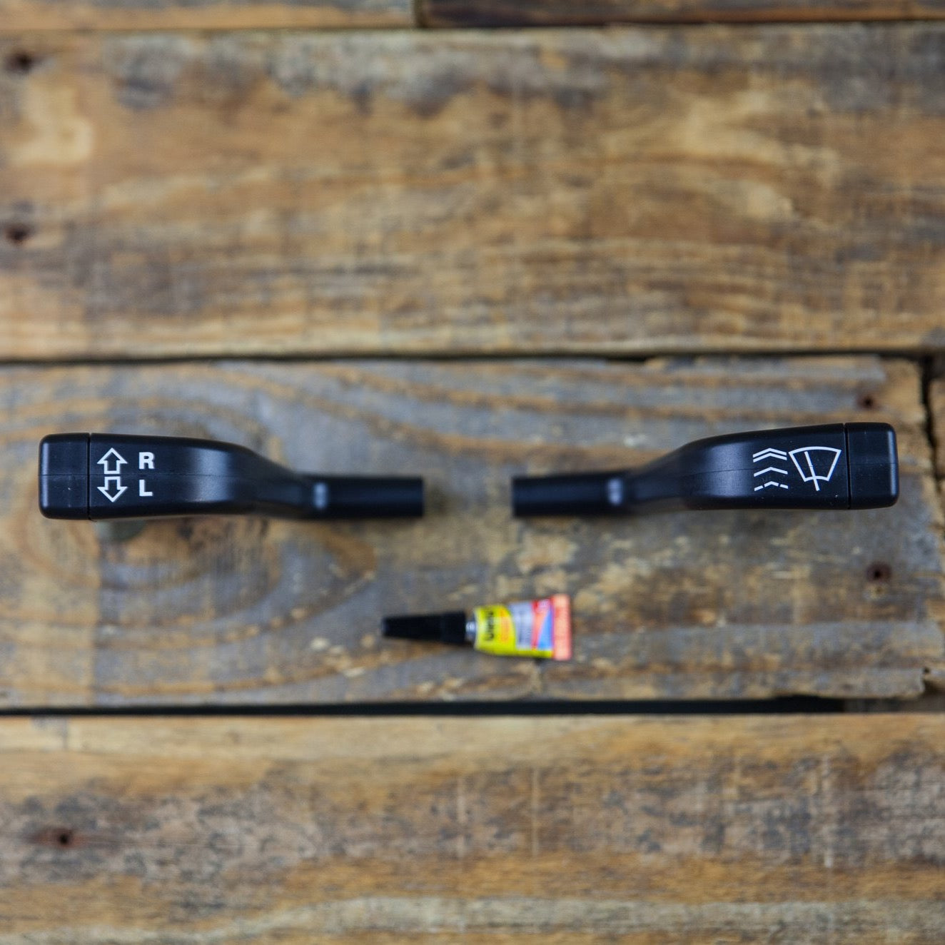 Condor Speed Shop - Turn Signal & Wiper Indicator Extensions - E30