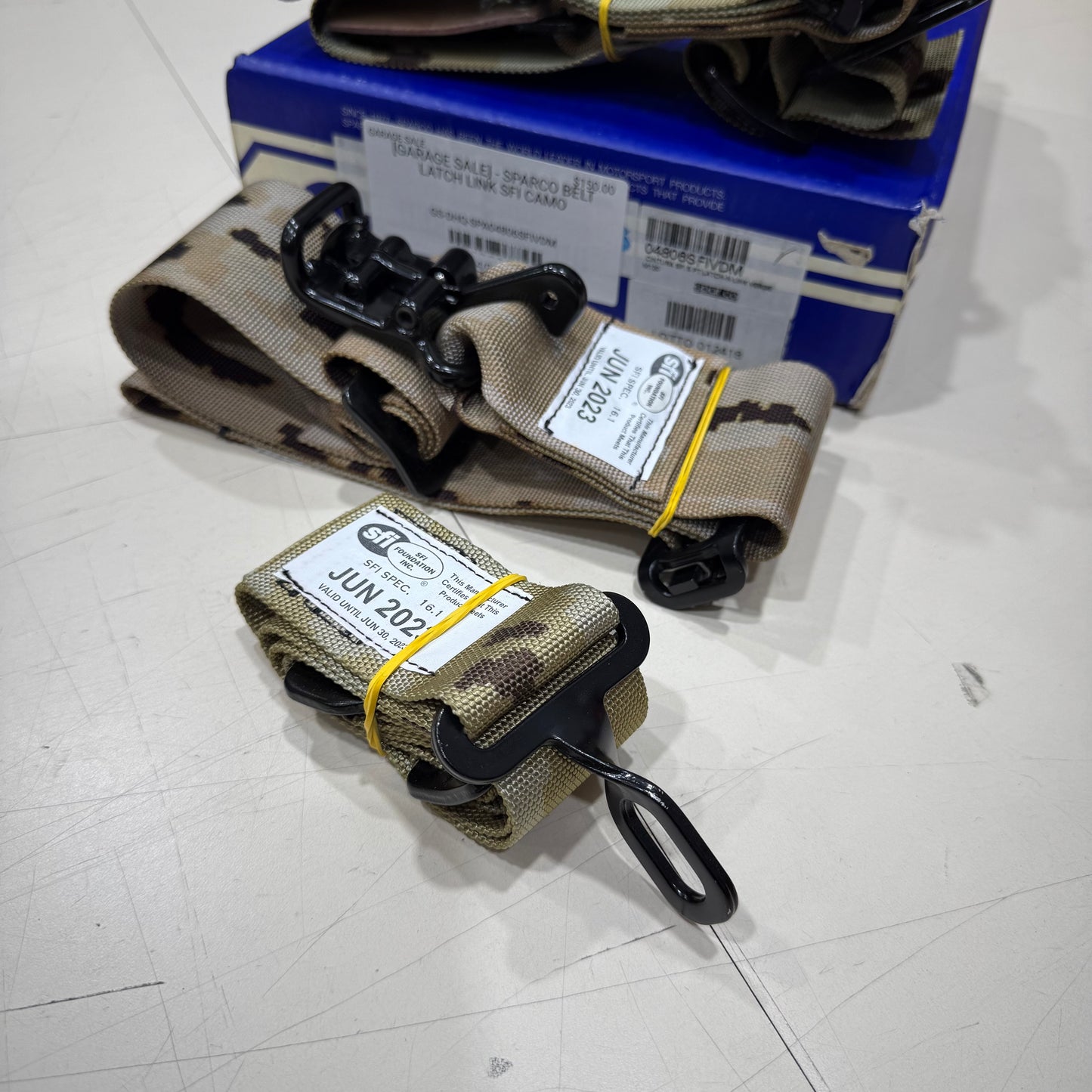 [GARAGE SALE] - Sparco Belt Latch Link SFI Camo