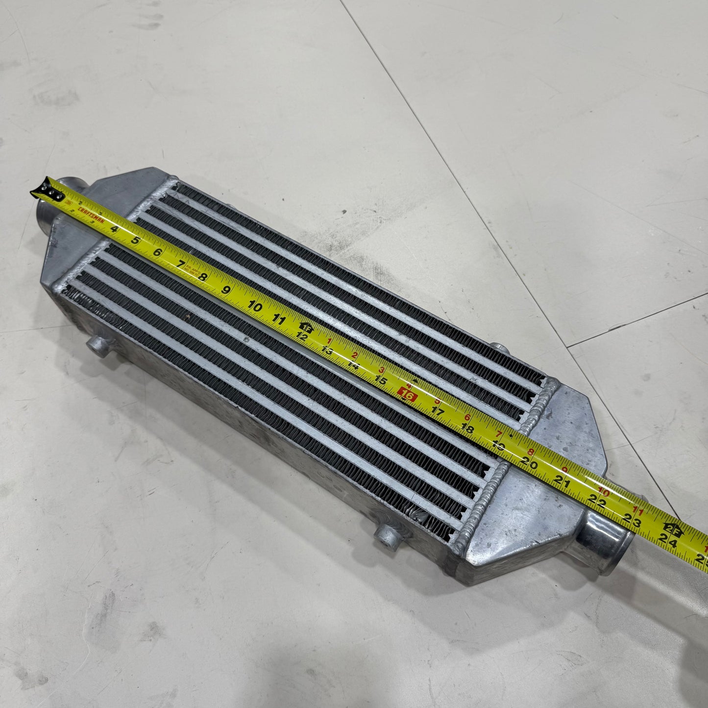 [GARAGE SALE] - UNIVERSAL INTERCOOLER