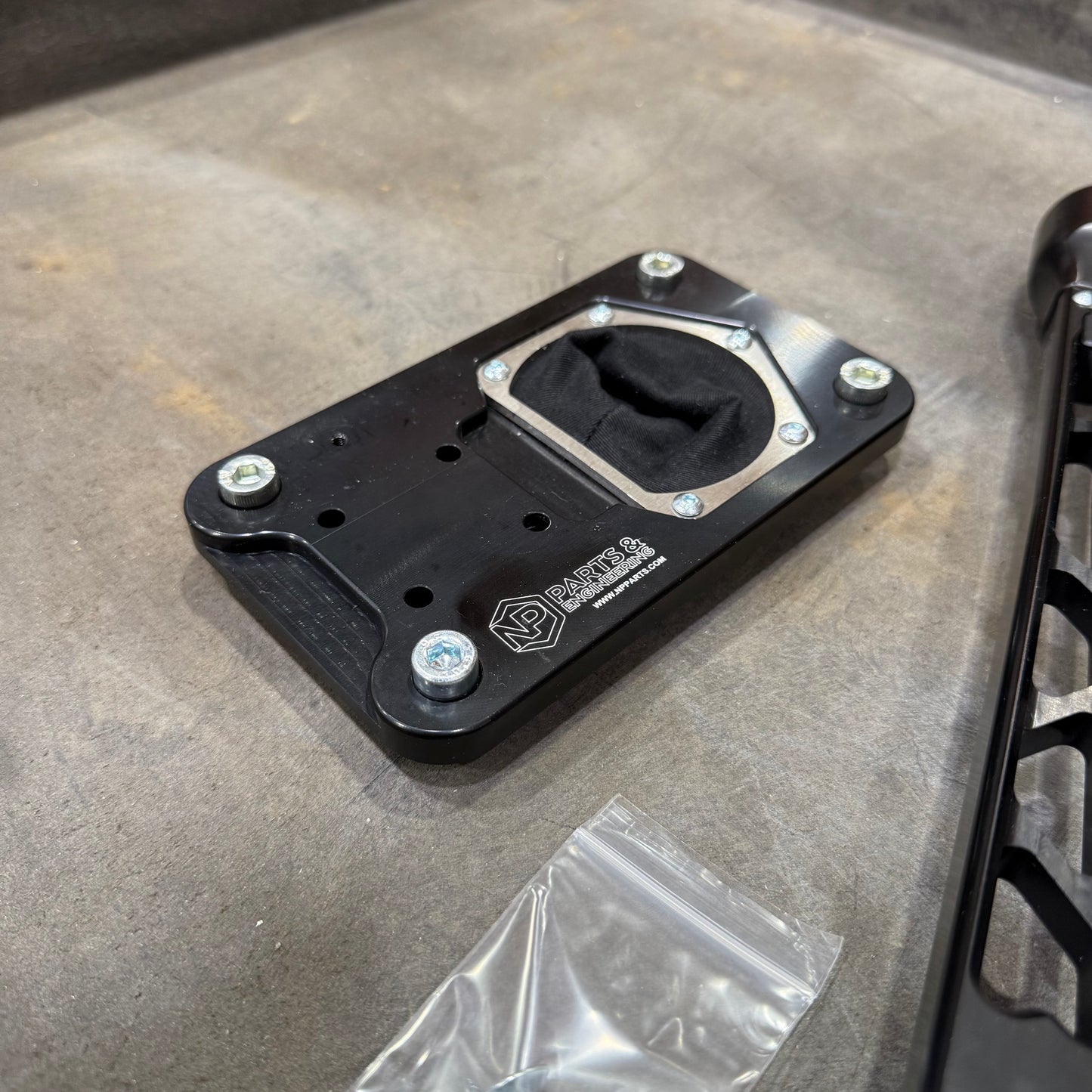 [GARAGE SALE] -  NP PARTS - BMW Short shifter V2 Tall - BLACK