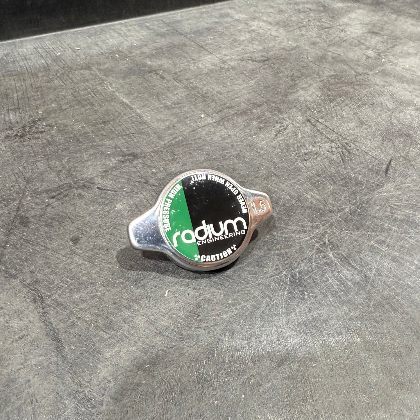 [GARAGE SALE] -  Radium Engineering 1.5 Bar Type B Radiator Cap