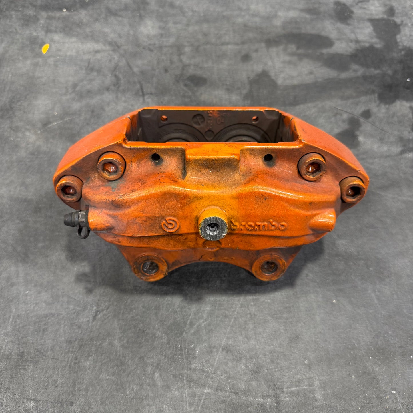 [GARAGE SALE] - 03-08 Nissan 350z Z33 Brembo Brake Calipers - Front Pair