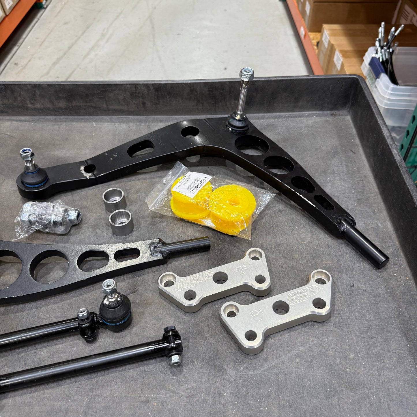 [GARAGE SALE] - CNC71 - PLUG & PLAY ANGLE KIT - E30 4x100