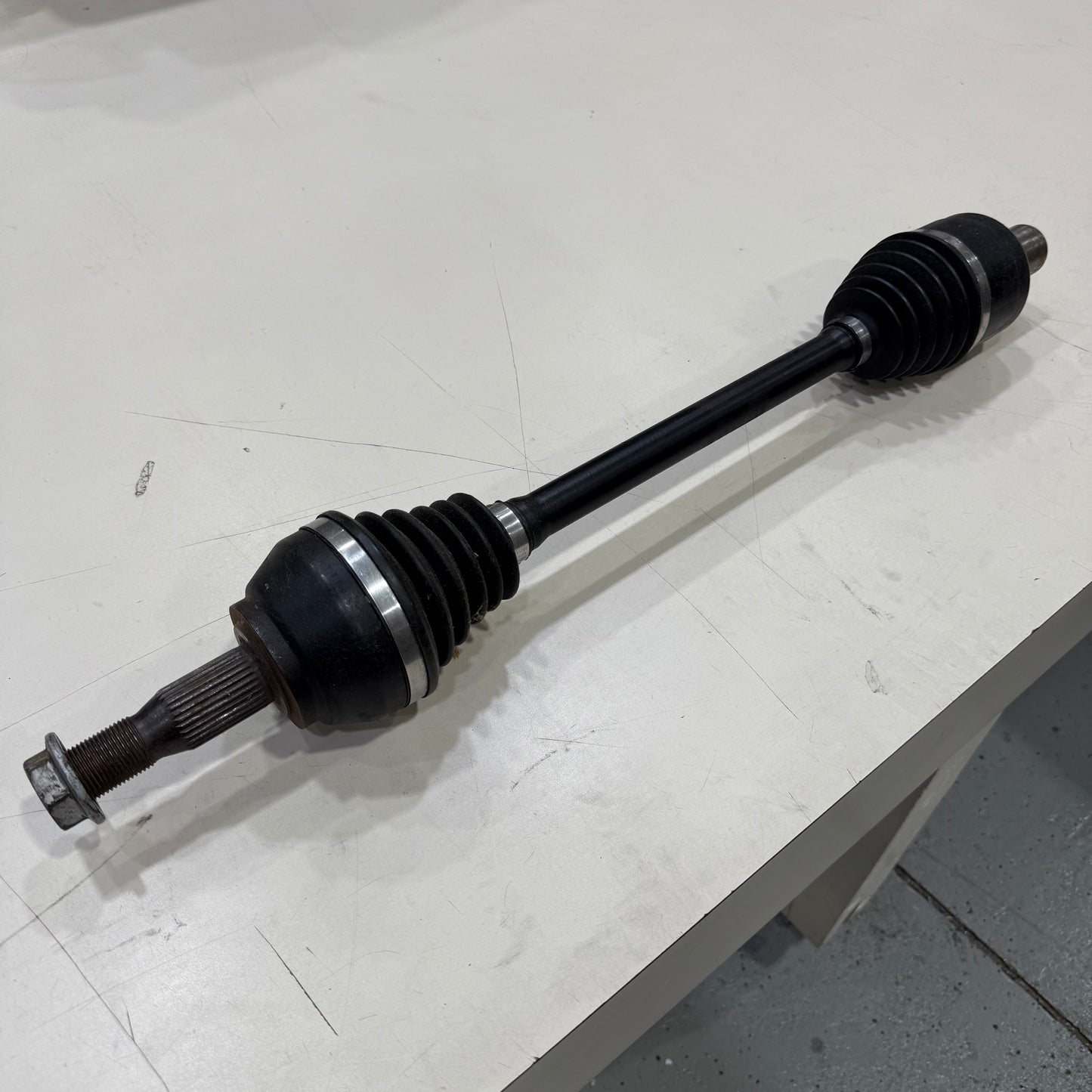 [GARAGE SALE] - GSP 97-13 Chevrolet Corvette Axle