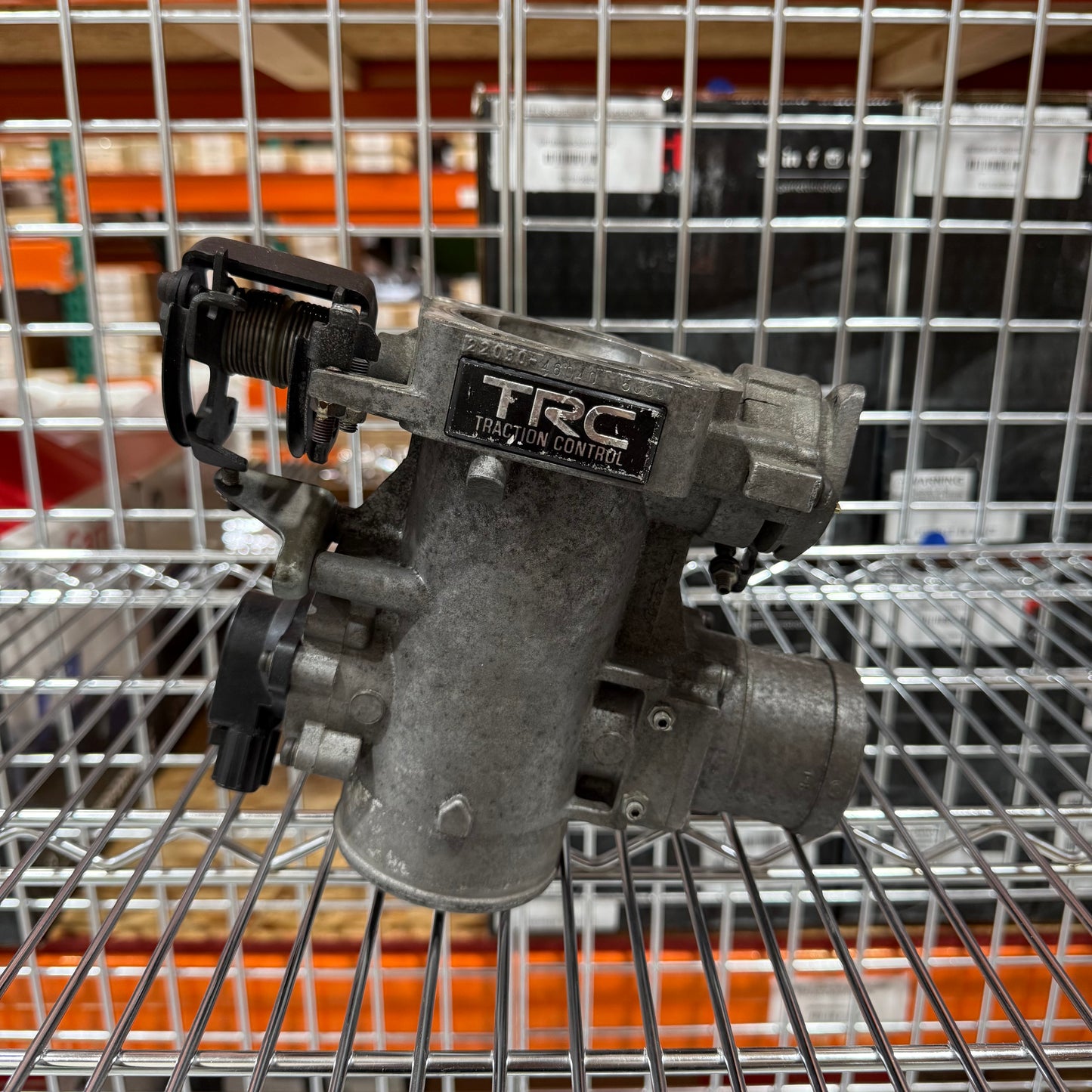 [GARAGE SALE] - TOYOTA 2JZGTE THROTTLE BODY TRC 22030-46040